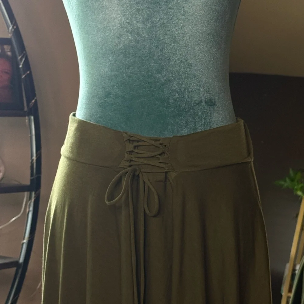 Olive Green Boho Lace-Up Waist Handkerchief Hem Skirt XL - Picture 3 of 7
